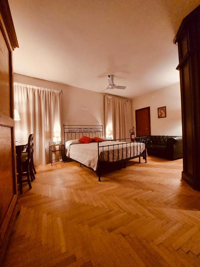Mario Number 8 Apartment Verona Bagian luar foto