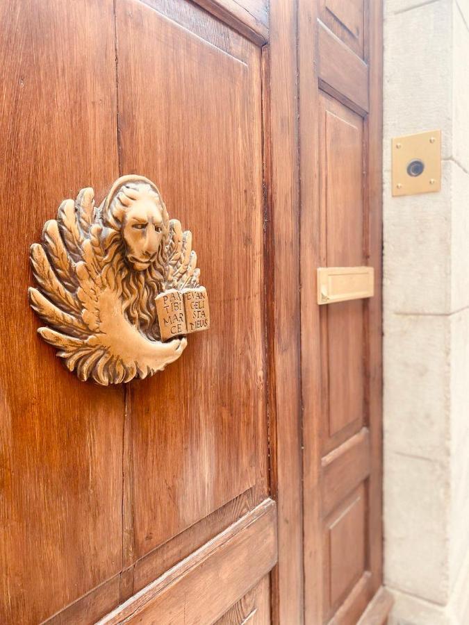 Mario Number 8 Apartment Verona Bagian luar foto